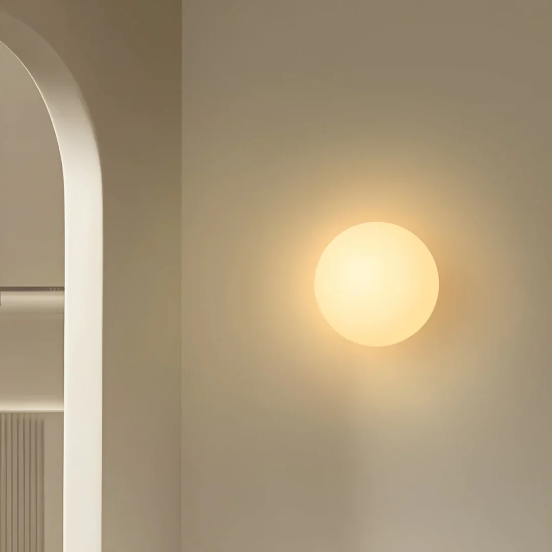 AMBIOR – Modern glass wall lamp for elegant room lighting - Image 4