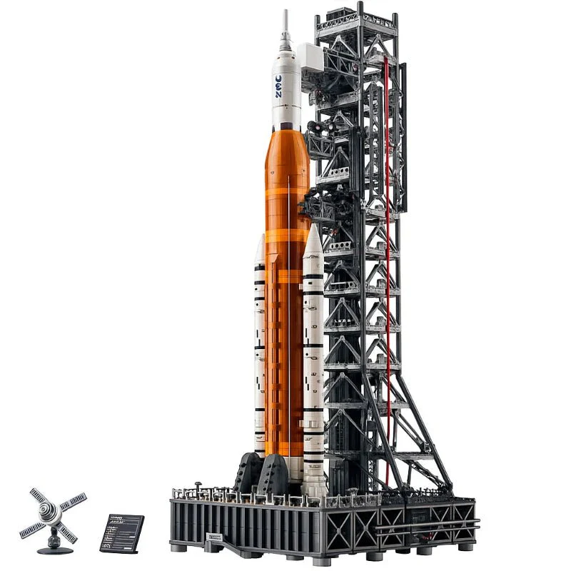 APOLLOX – Artemis-inspired rocket kit with launch tower & Orion capsule - Image 3