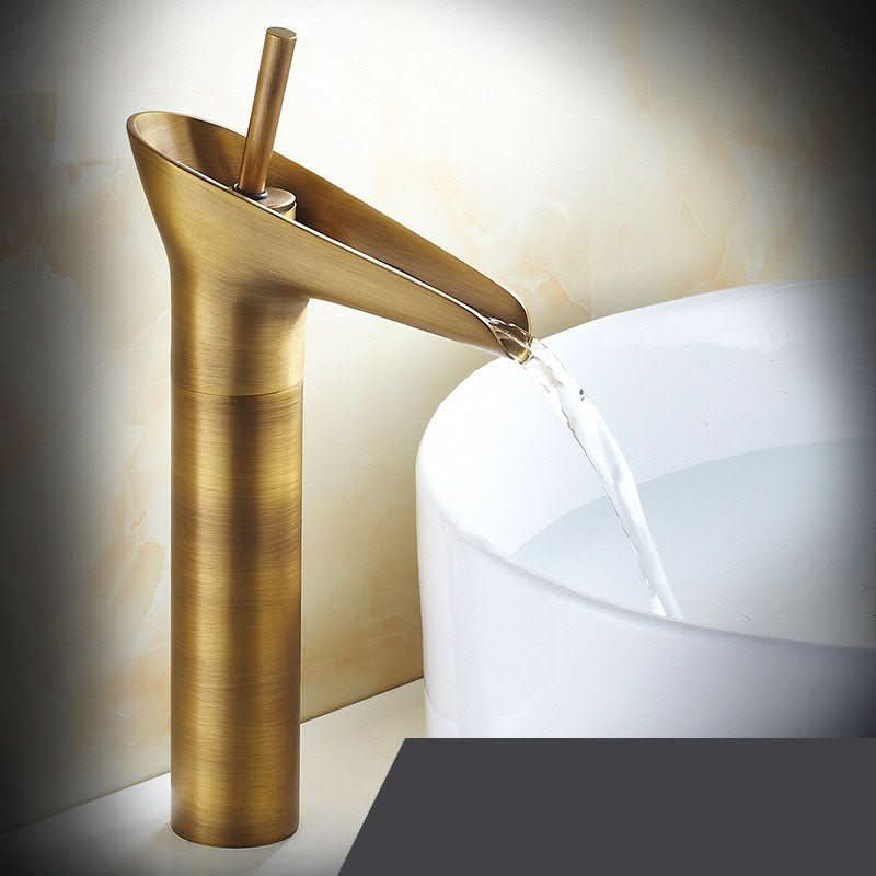 AquaFalls – Antique Waterfall Basin Faucet made of Brass - Image 6