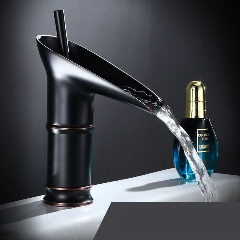 AquaFalls – Antique Waterfall Basin Faucet made of Brass - Image 8