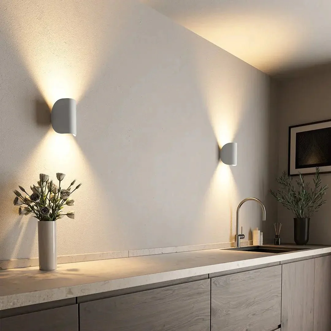 BRIGHTFLOW – Modern LED Wall Light for Energy-Efficient Living Room Lighting - Image 4