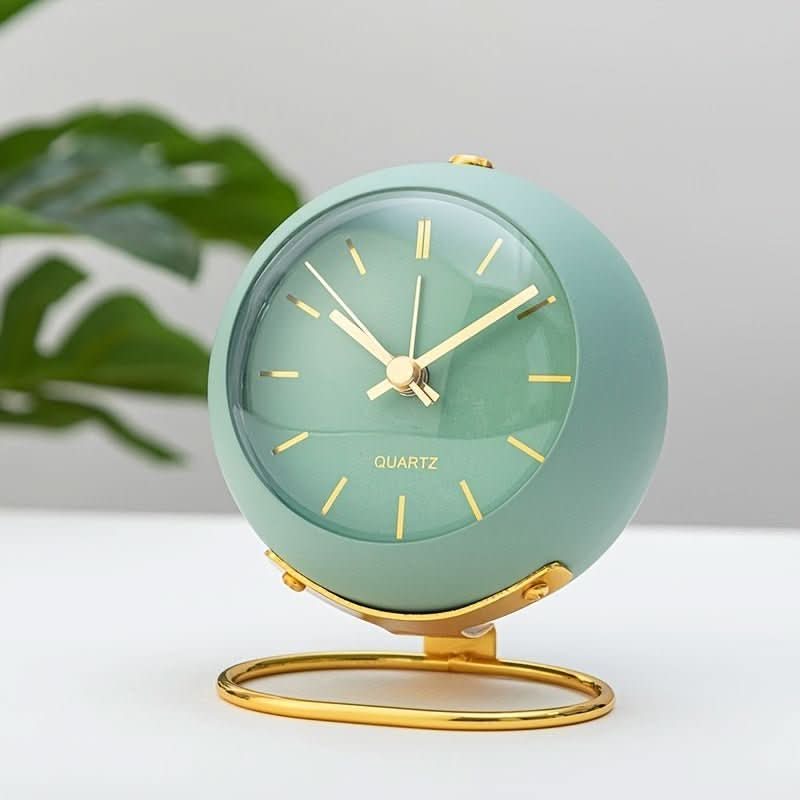 Buzzley – Retro Analog Alarm Clock with Silent Mechanism - Image 3