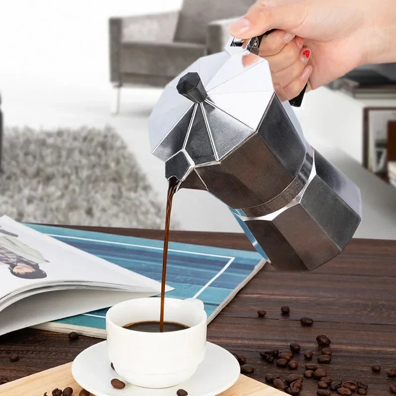 CAFÉPRO – Portable Italian Aluminum Espresso Maker for Intense Aroma - Image 2