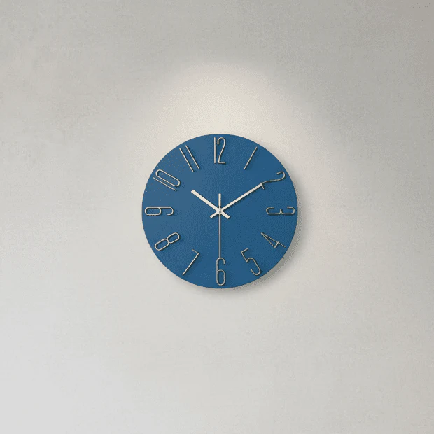CALMTIME – Modern simple wall clock with silent movement mechanism