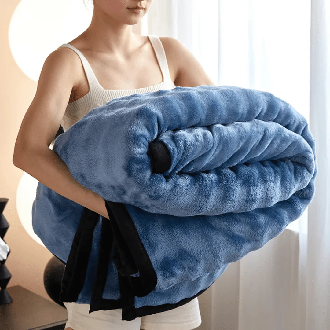 CALMVEL – Double-sided plush fleece blanket for warmth and softness - Image 6