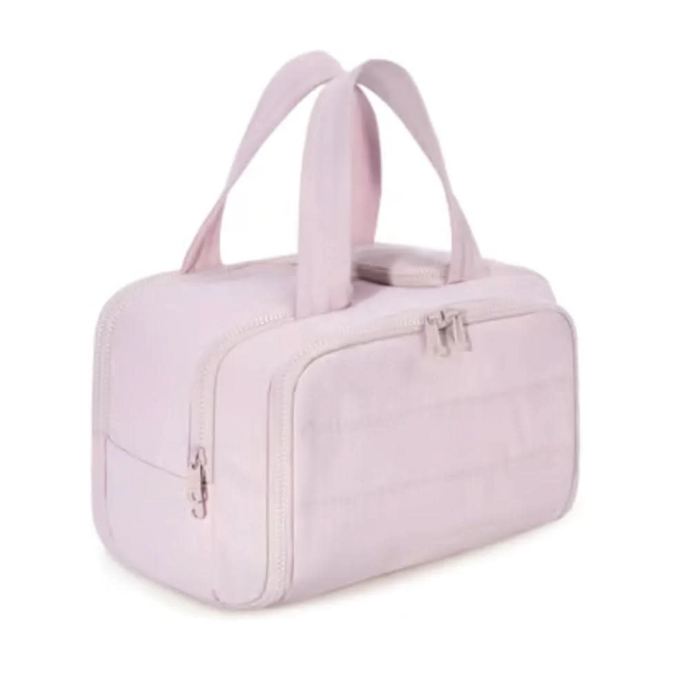 CarryOrganize – Compact Toiletry Bag with Smart Compartment Layout - Image 2