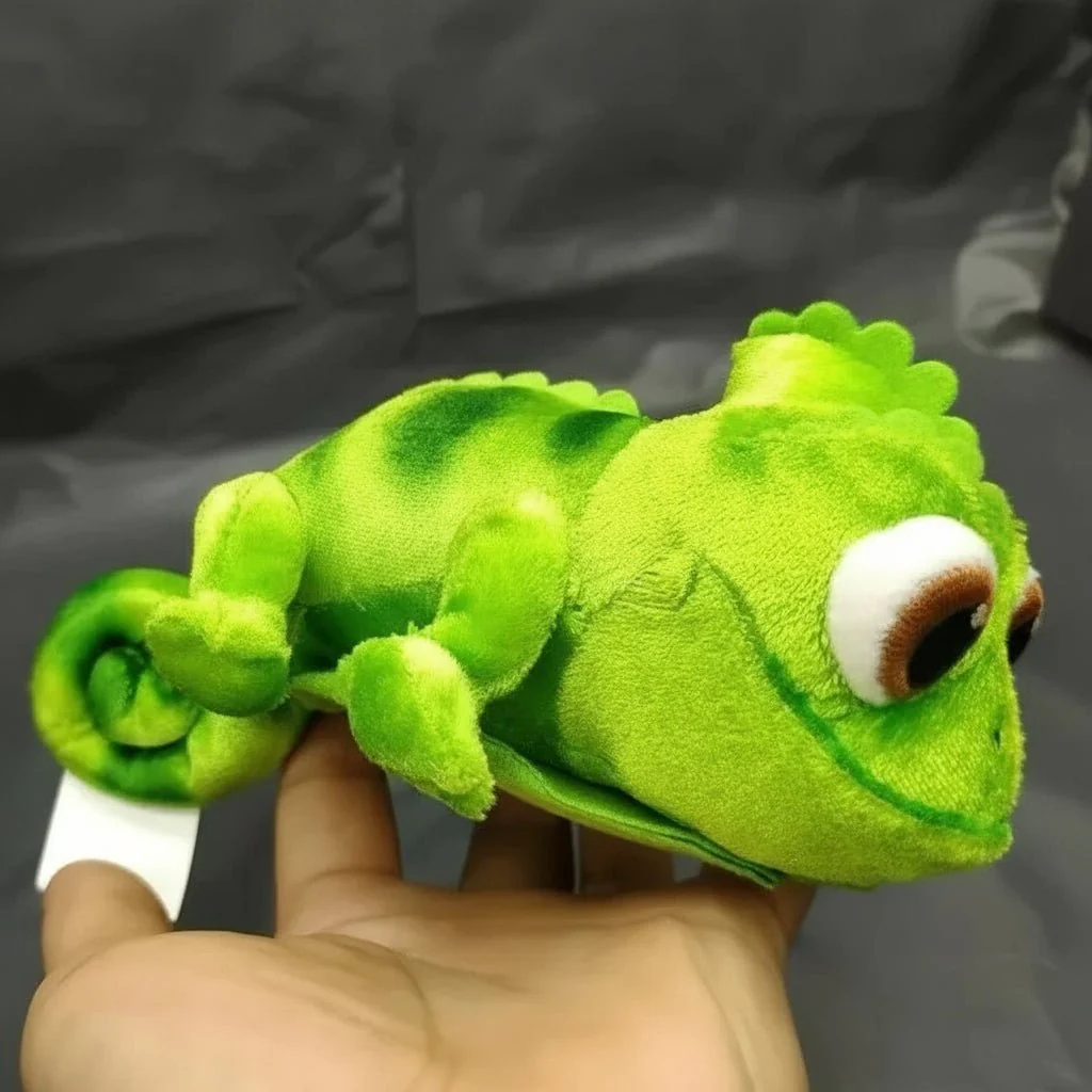 CHAMEJOY – Happy and colorful plush toy for children - Image 3