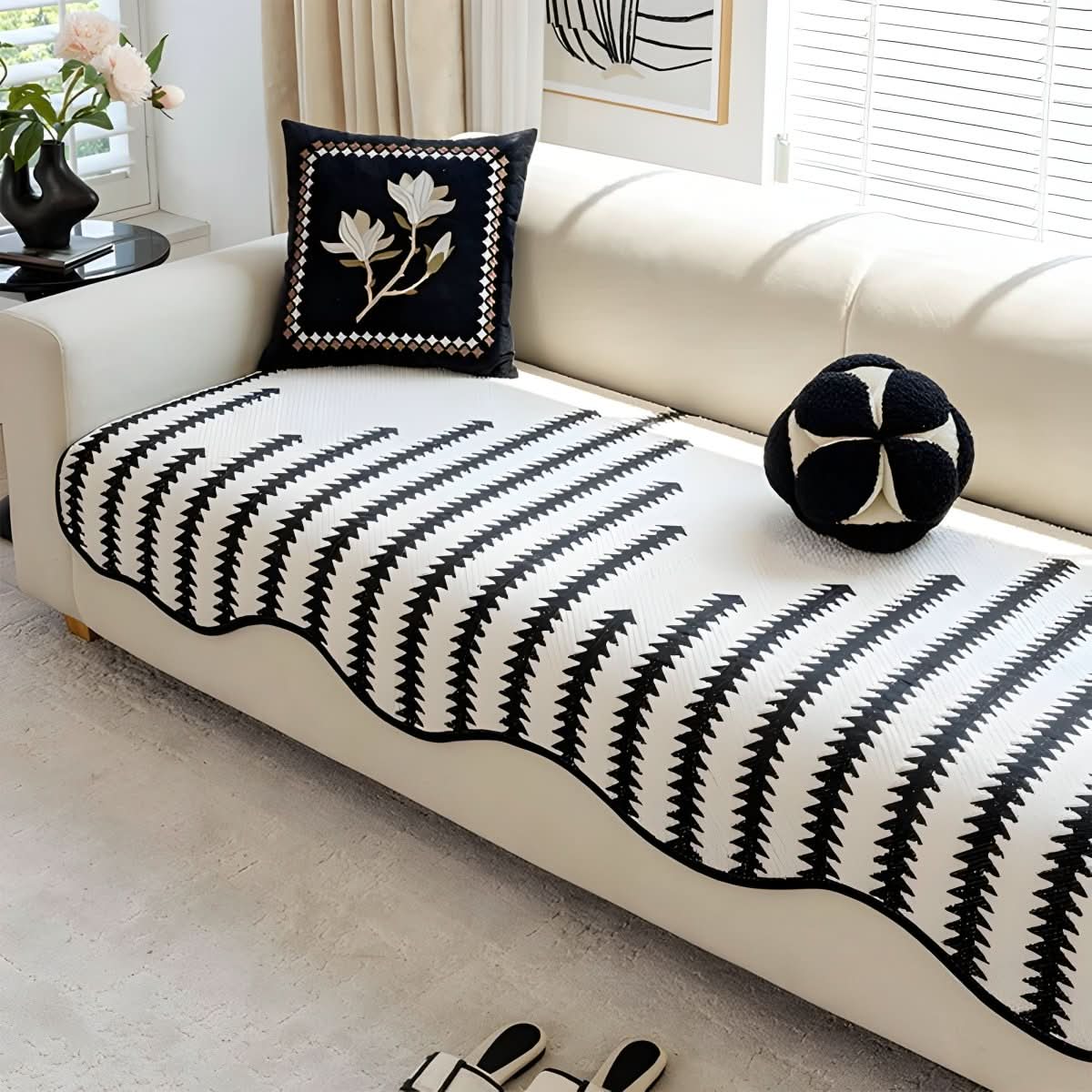 ChevronLuxe – Modern chenille sofa cover with stylish protection - Image 2