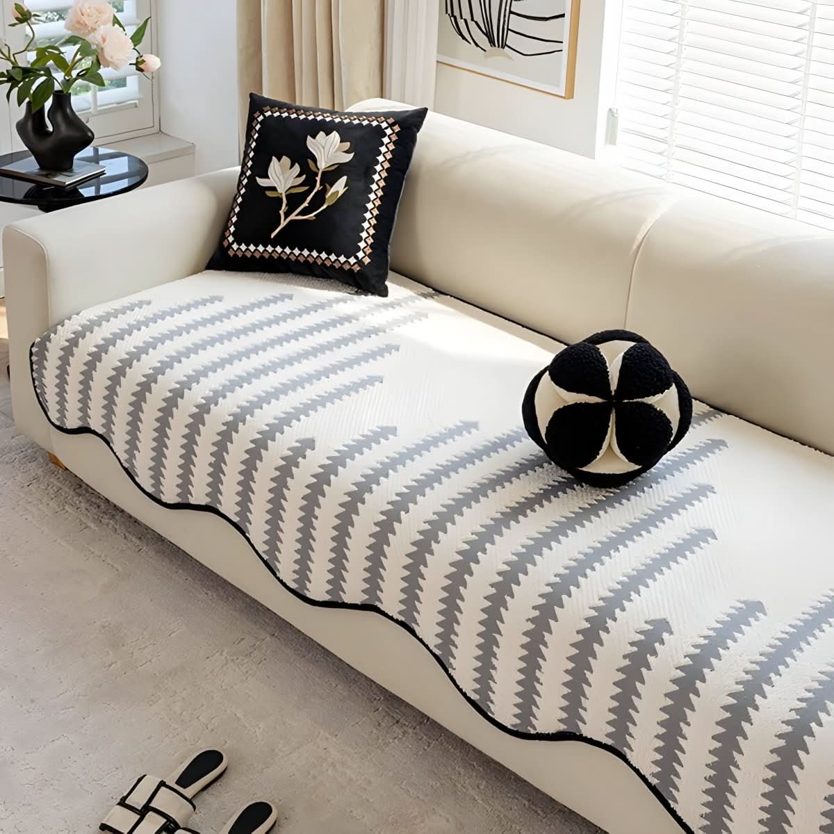 ChevronLuxe – Modern chenille sofa cover with stylish protection - Image 3