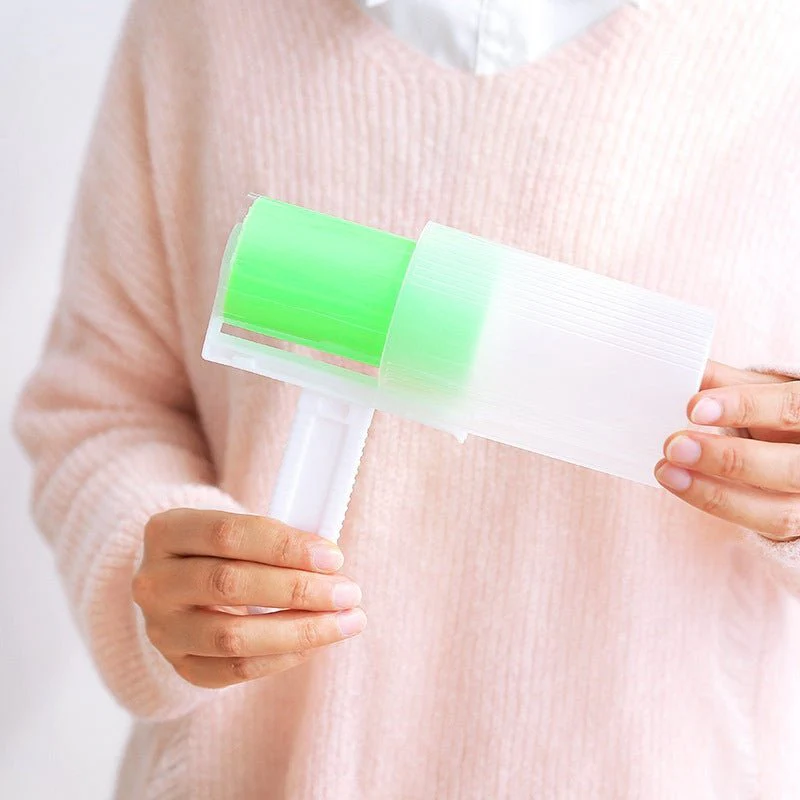 CLEANSWIPE – Reusable Adhesive Brush for Dust & Lint - Image 5