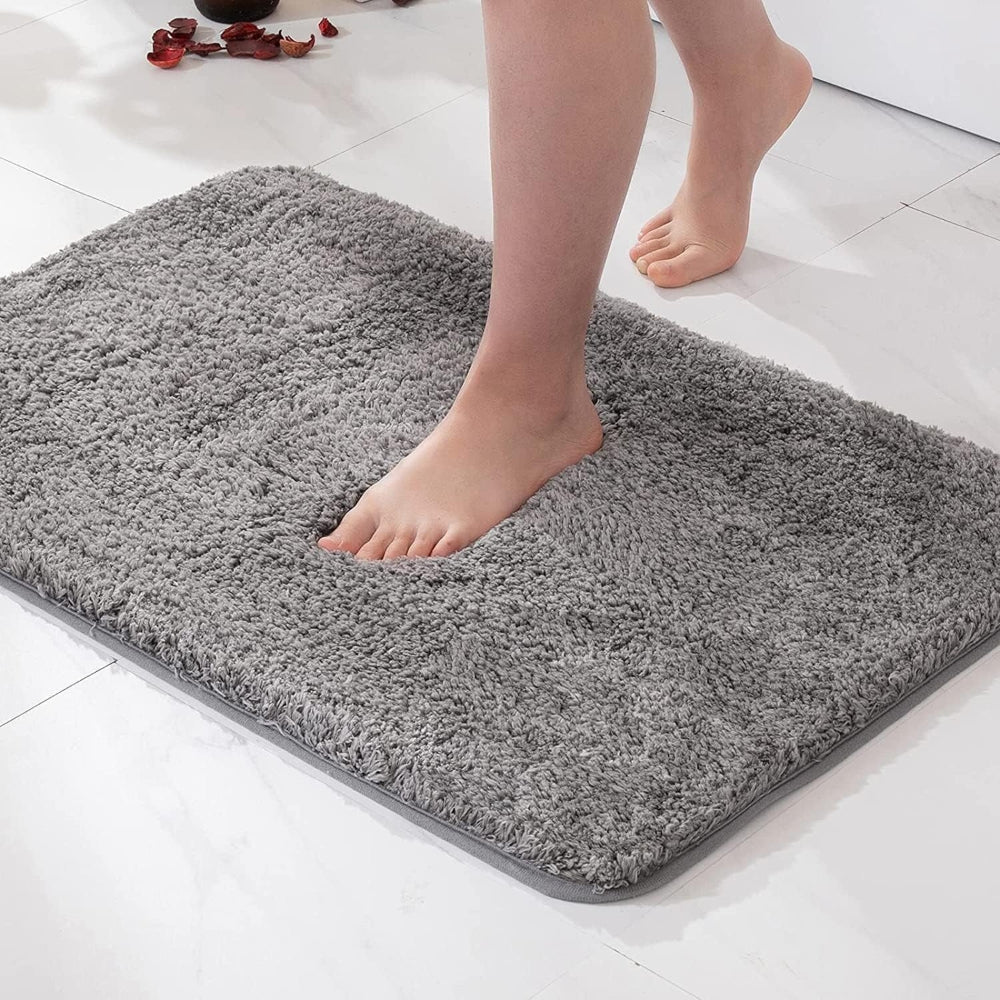CLOUDSTEP – Fluffy bathroom rug with soft fur texture - Image 2