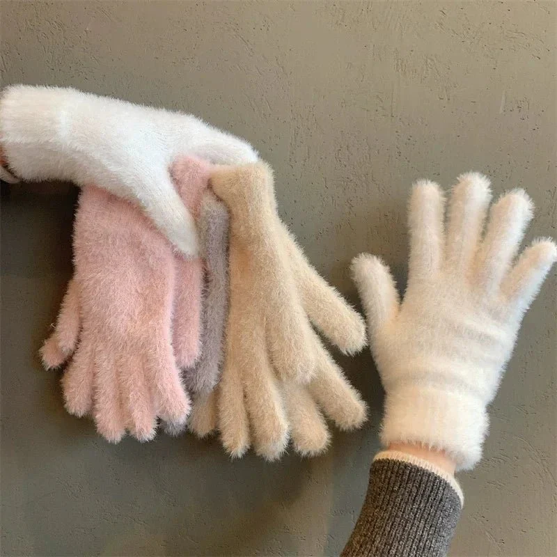 COMFYNIT – Fluffy Winter Gloves for Windproof Warm Comfort - Image 7