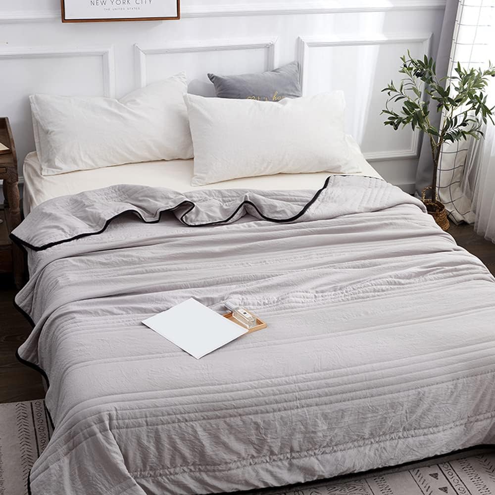 COOLDRIFT – Instant cooling blanket against night sweating & overheating