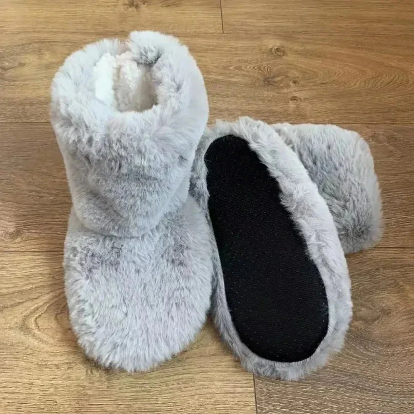 COZYCORE – Plush Winter Indoor Slippers for Women and Men with Soft Sole - Image 4