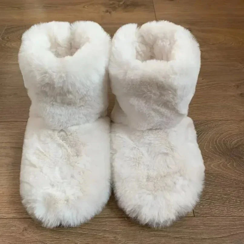 COZYCORE – Plush Winter Indoor Slippers for Women and Men with Soft Sole - Image 5