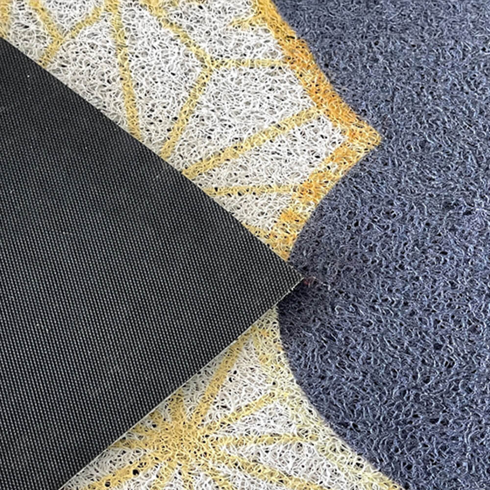 COZYCRUMB – Non-slip solid carpet with gingerbread motifs - Image 6
