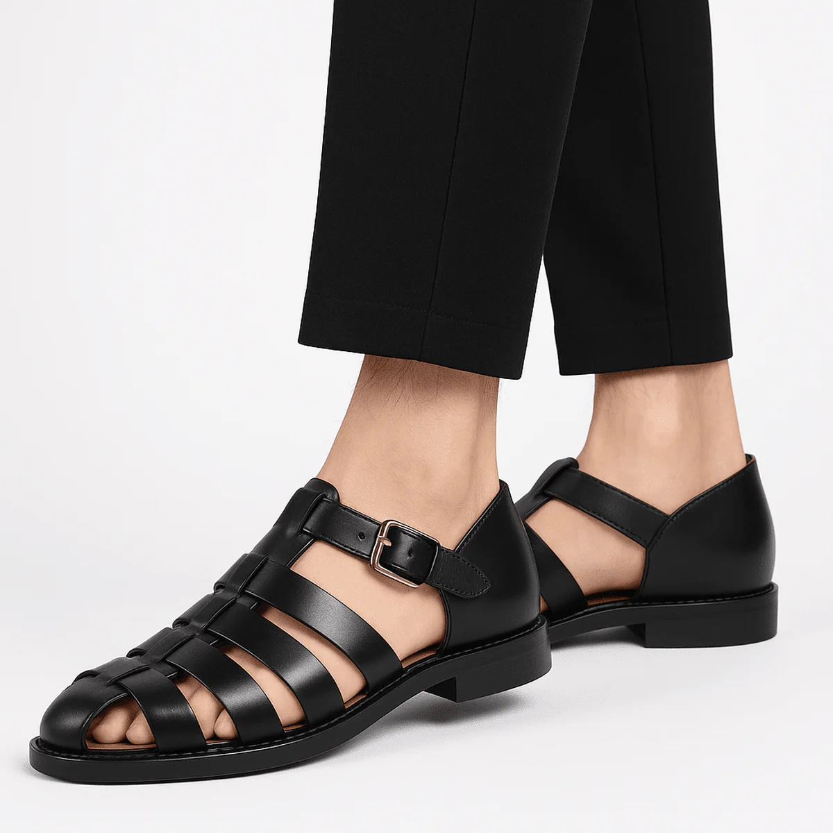 DAYWALK – Classic Men's Casual Sandals with Closed, Woven Comfort - Image 3