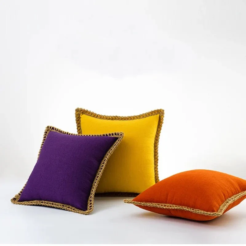 DEKOLIEBE – Elegant decorative pillow in French style with vibrant color design - Image 2