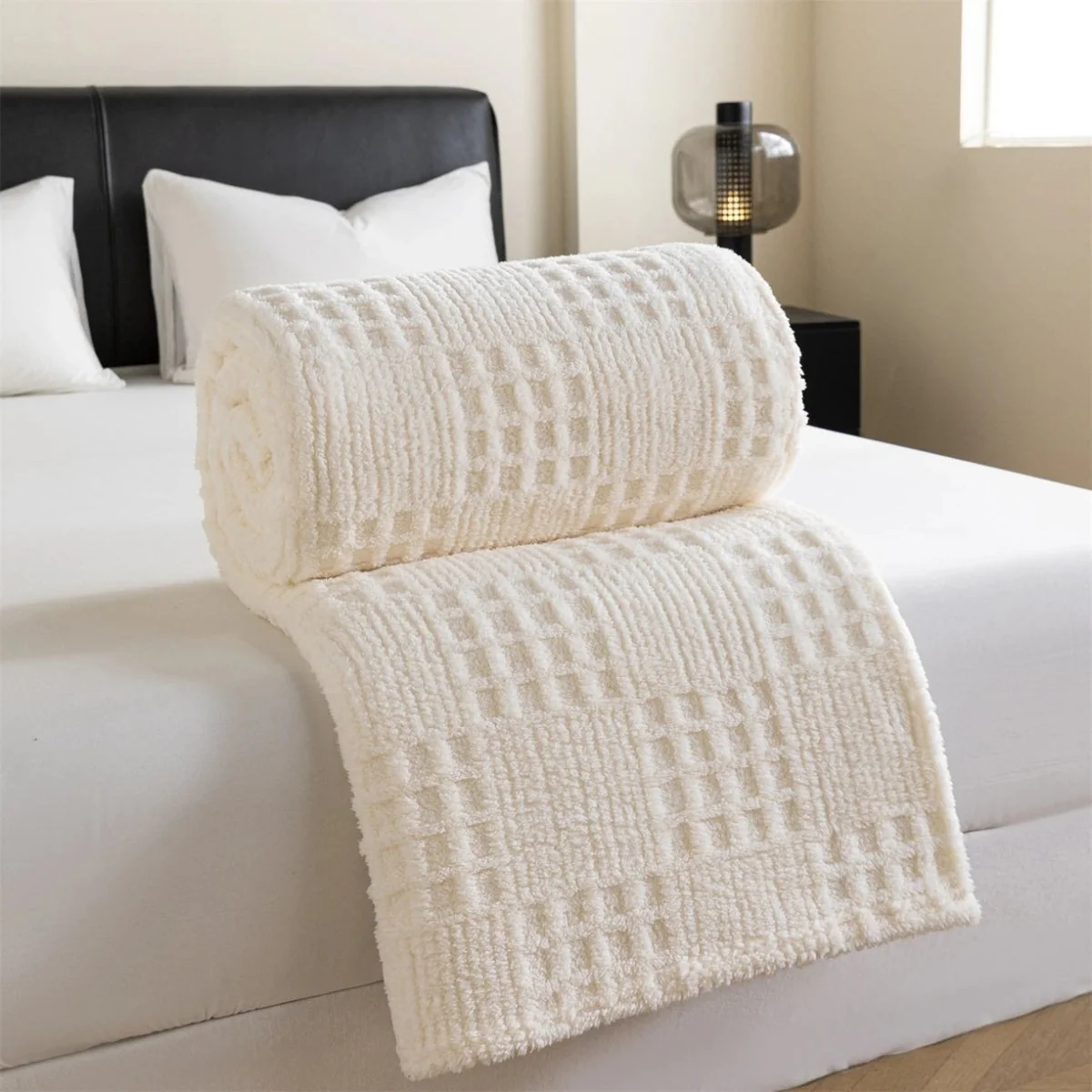 EASYCOZY – Velvet Blanket for Cozy Warmth in Everyday Life - Image 12