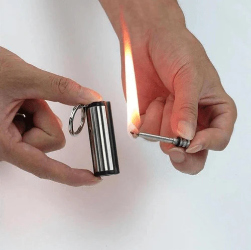 EMBERKEY – Compact Waterproof Metal Fire Starter for Reliable Ignition - Image 4
