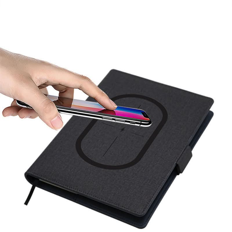 ENERGIEFOLIO – A5 Leather Notebook with Wireless Charging Function - Image 3