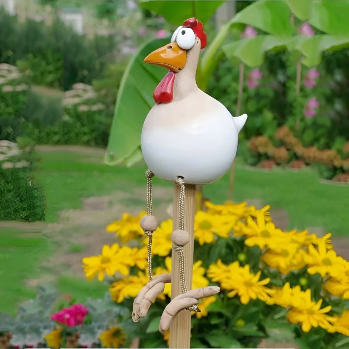 FARMYARD – Chicken figure with large eyes made of weatherproof resin for an attractive garden - Image 7