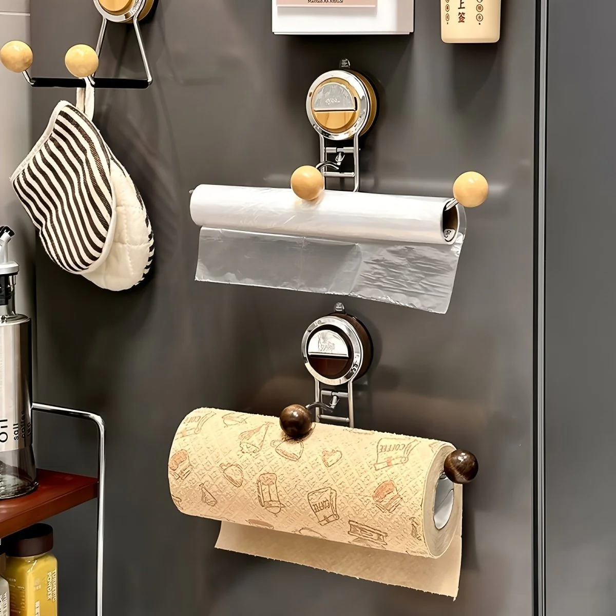FIXROLL – Drill-free kitchen paper towel holder made of stainless steel with reusable suction power - Image 3