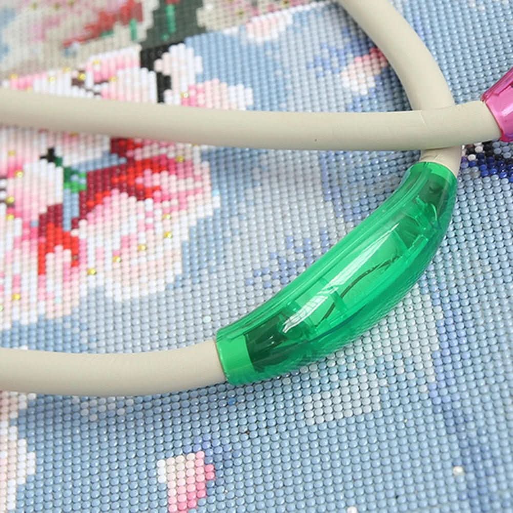 FlexiGlow – LED Neck Lamp for Knitting & Crocheting - Image 5