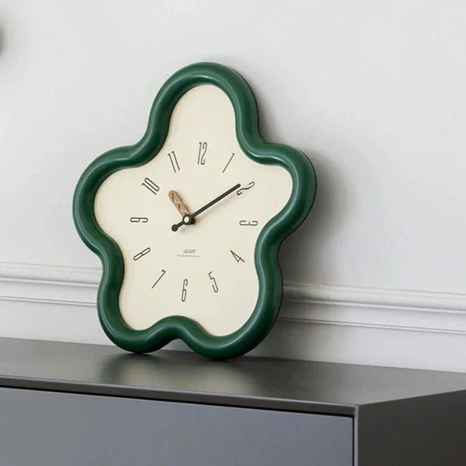 FLORAPULSE – 3D Flower Pendulum Wall Clock with Silent Movement - Image 3