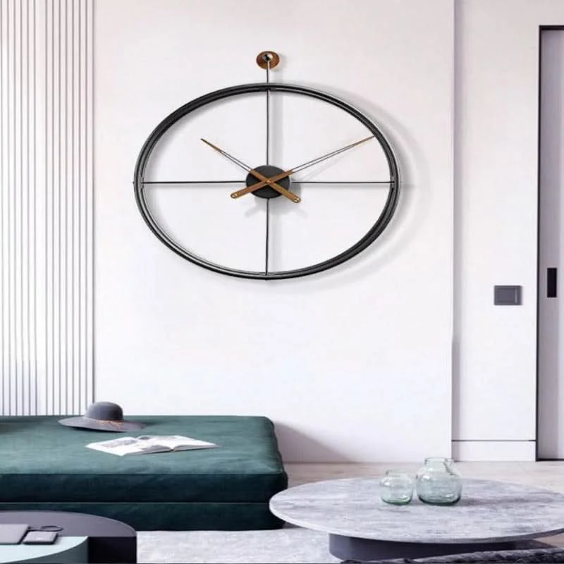 FOCALPOINT – 50cm Gold & Black Metal Wall Clock as Eye-Catcher - Image 3