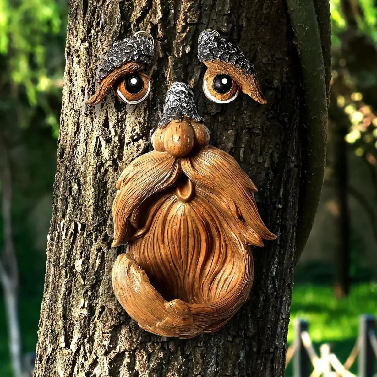 FORESTFACE – Birdhouse in tree face shape for the garden, weatherproof decoration - Image 6