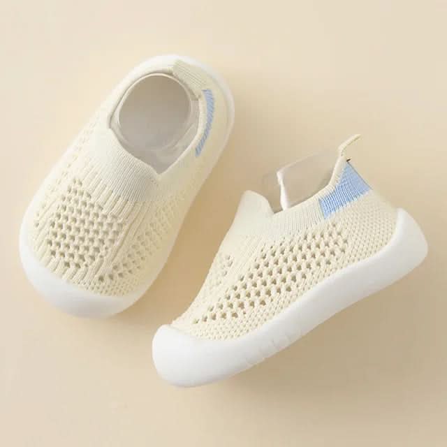 FUNSTEP – Lightweight children's sneakers with tread sole for active play - Image 5