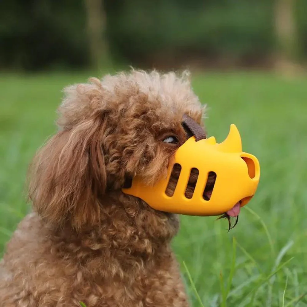 FURLOCK – Adjustable & Breathable Muzzle for Daily Comfort - Image 2