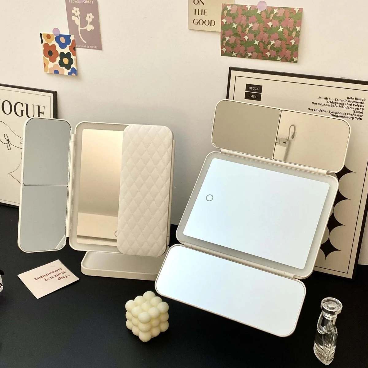 Glamlite Mirror - Three-part mirror with LED lighting in 3 colours for perfect make-up - Image 8