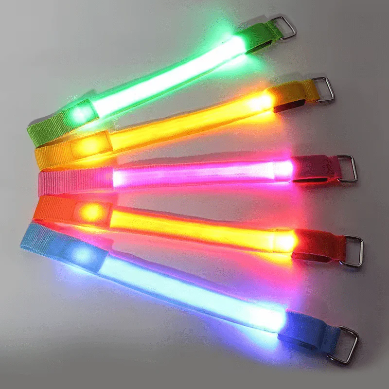 GLOBEAM – LED light for child safety – waterproof & highly reflective - Image 4