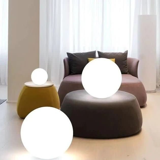 GLOWGLOBE - Waterproof LED ball lamp with colour change for indoor & outdoor use - Image 7