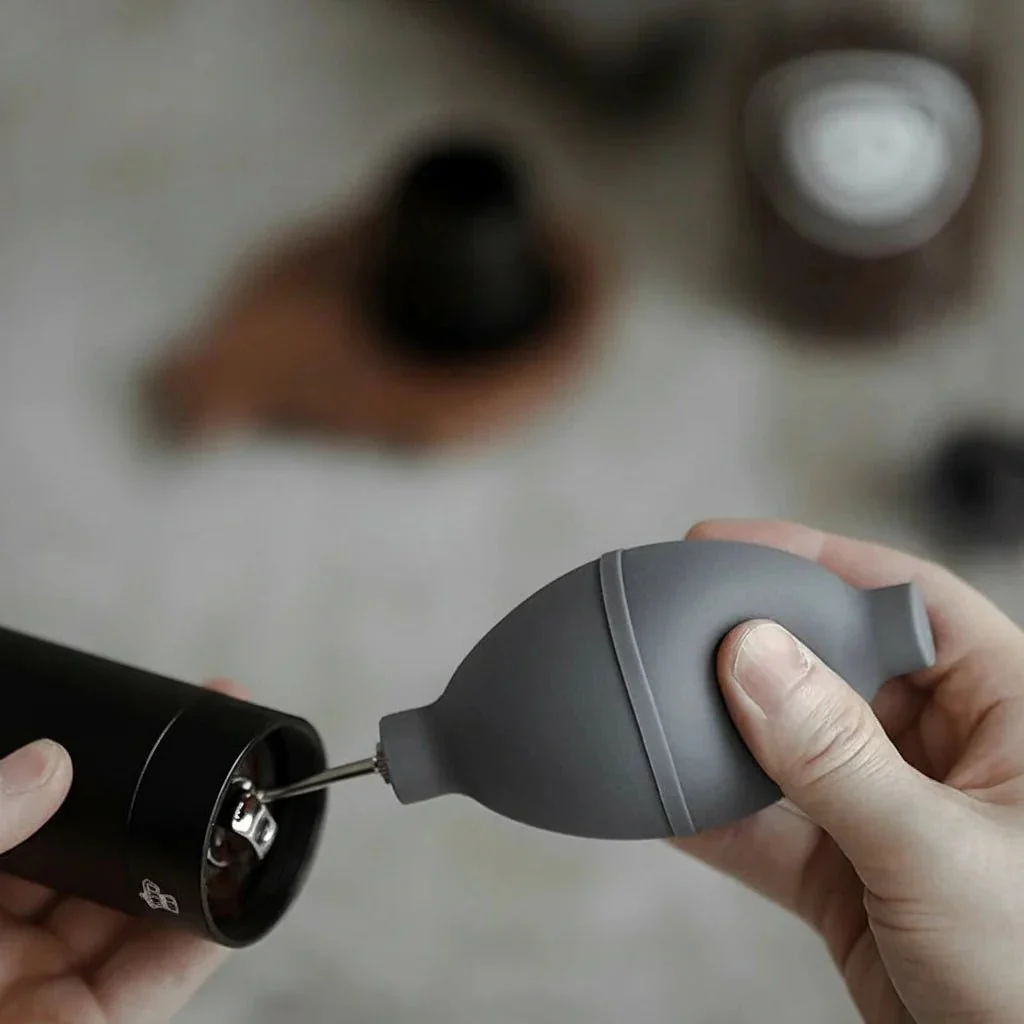 GRINDCLEAR – Air Blower Cleaning Tool for Removing Coffee Residue - Image 4