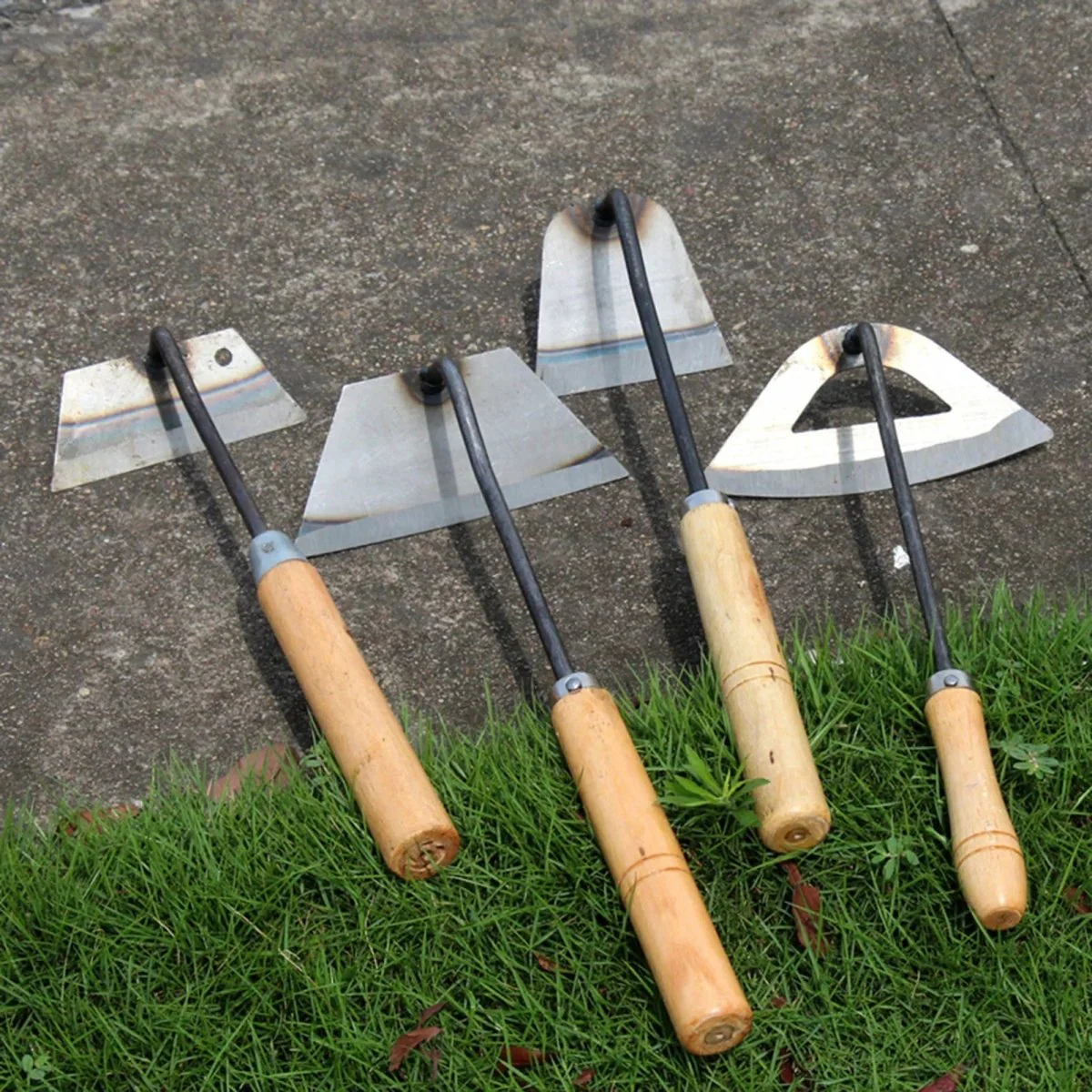 HOEMAX – Multipurpose Weed Hoe made of Carbon Steel - Image 2