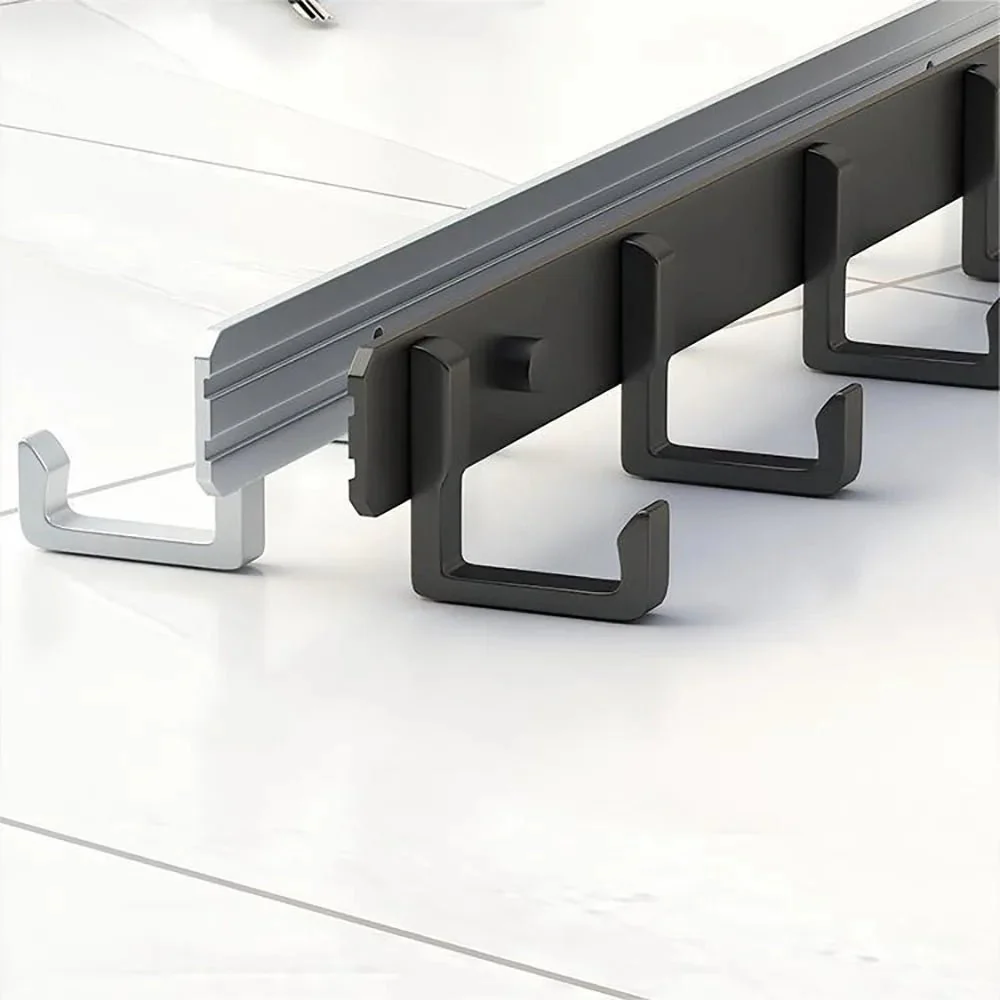 HOOKLINE – Stable wall coat rack with black hooks for stylish organization - Image 6