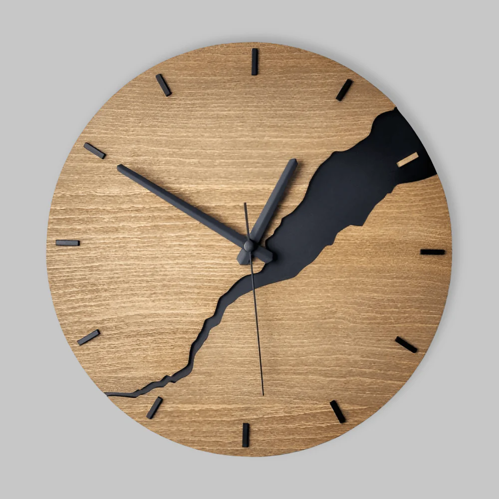HORAWOOD – Elegant wooden wall clock with timeless charm for modern living spaces - Image 2