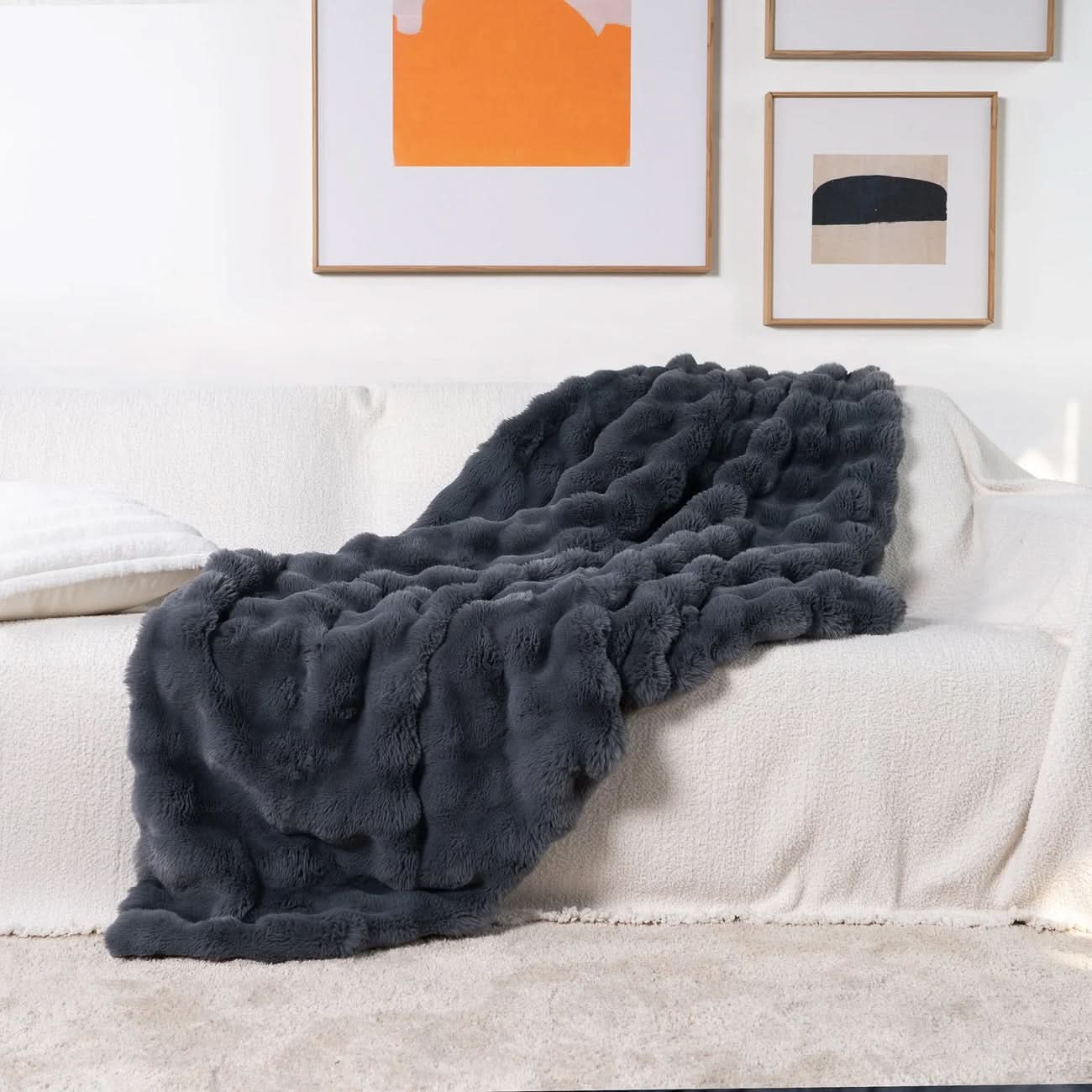 HugMeHome – Ultra-Soft Blanket for Cozy Ambiance - Image 11