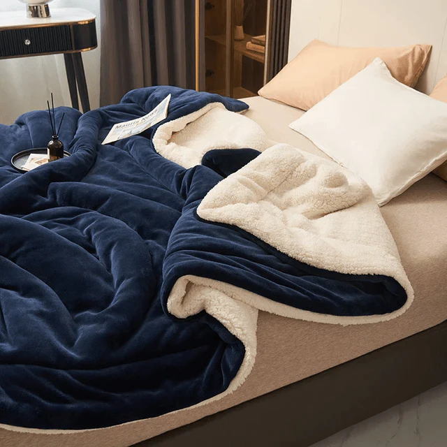 KuschelTraum – Soft Flannel Fleece Blanket for Comfort and Security - Image 5