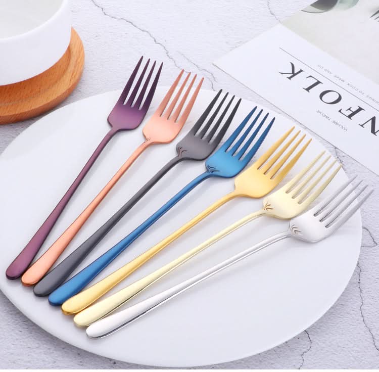 Lustora – Noble dining fork with robust, shiny coating - Image 3