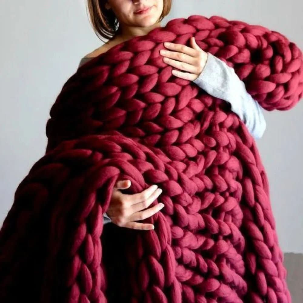 LuxeWool – DIY Chunky XL Wool Yarn for Blankets & Pillows - Image 7
