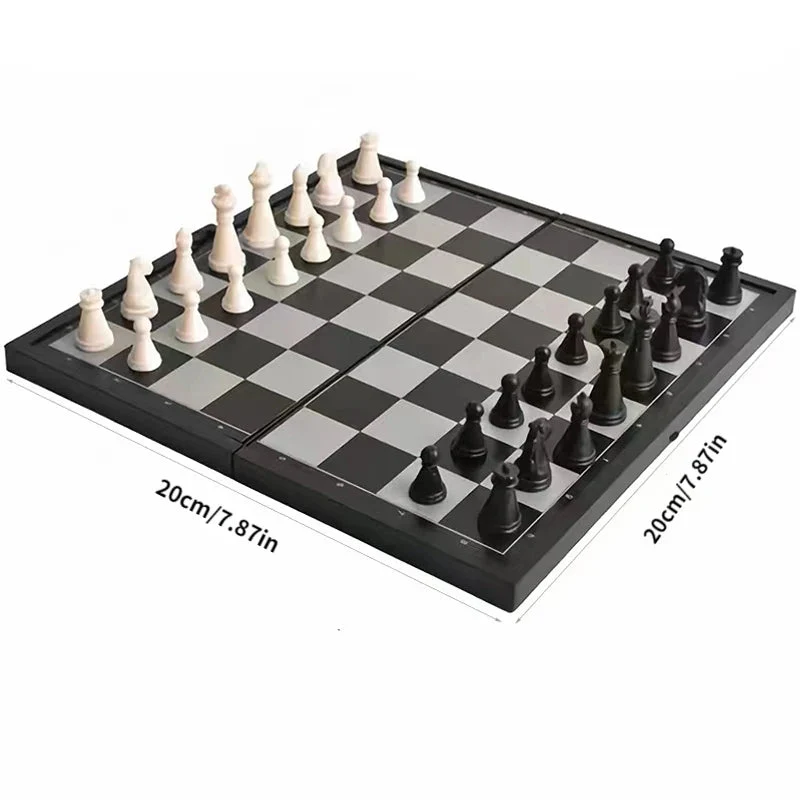 MOVERIQ – Foldable magnetic chess set with portable game board - Image 4