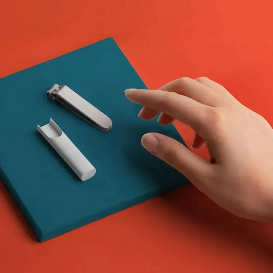 NAILGUARD – Nail Clipper with Splash Guard and Integrated File - Image 5