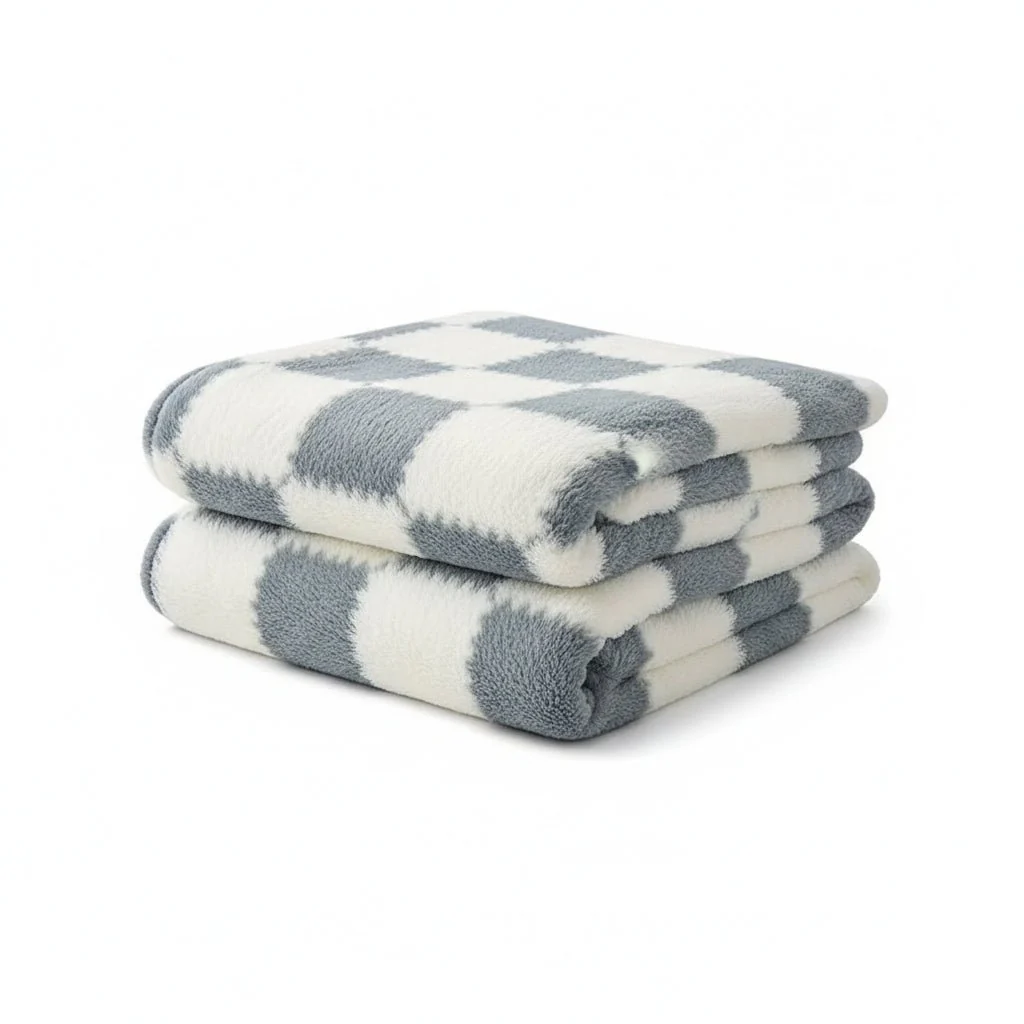 NESTORA – Plush Thermal Fleece Blanket for Warm Cozy Moments - Image 3