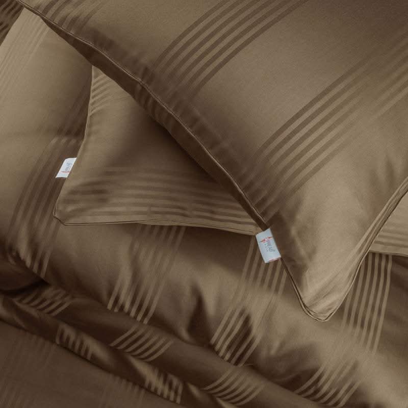Nordéa PureCotton Pillowcases | 100% Cotton | Soft, Breathable & Durable | Timeless Elegance for Restful Sleep - Image 11