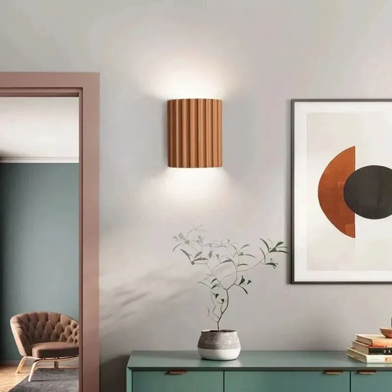 NordicGlow resin wall light - Minimalist & energy-efficient for stylish rooms - Image 4