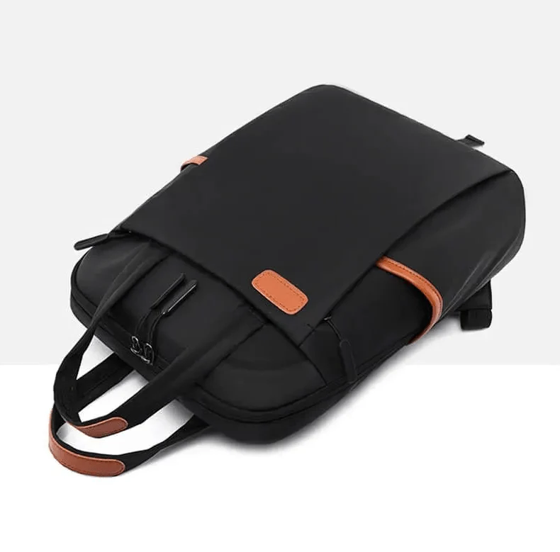 NOVA ANTI-THEFT BACKPACK - Theft-proof backpack with hidden zips for safe travelling - Image 7